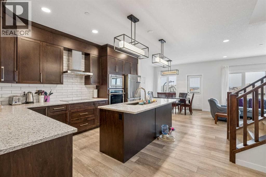 215 Lucas Terrace NW — photo 5