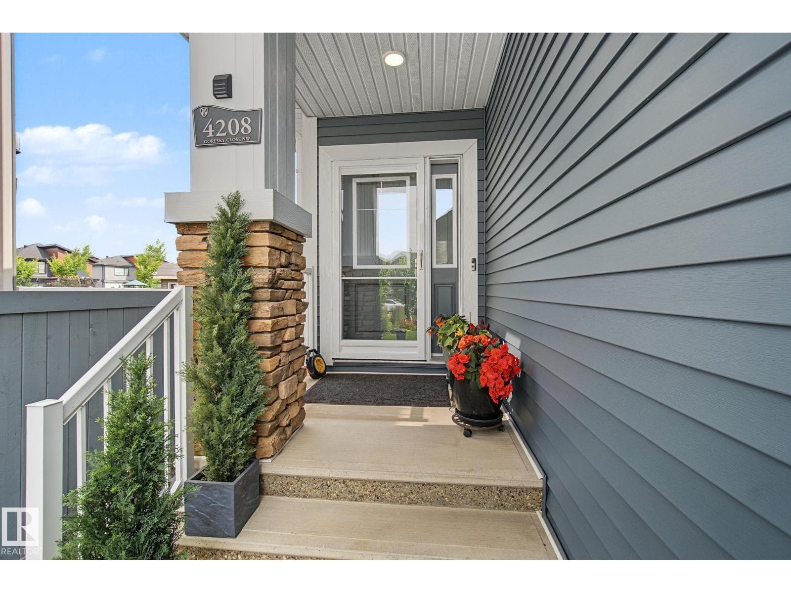 4208 GORESKY CL NW — photo 4
