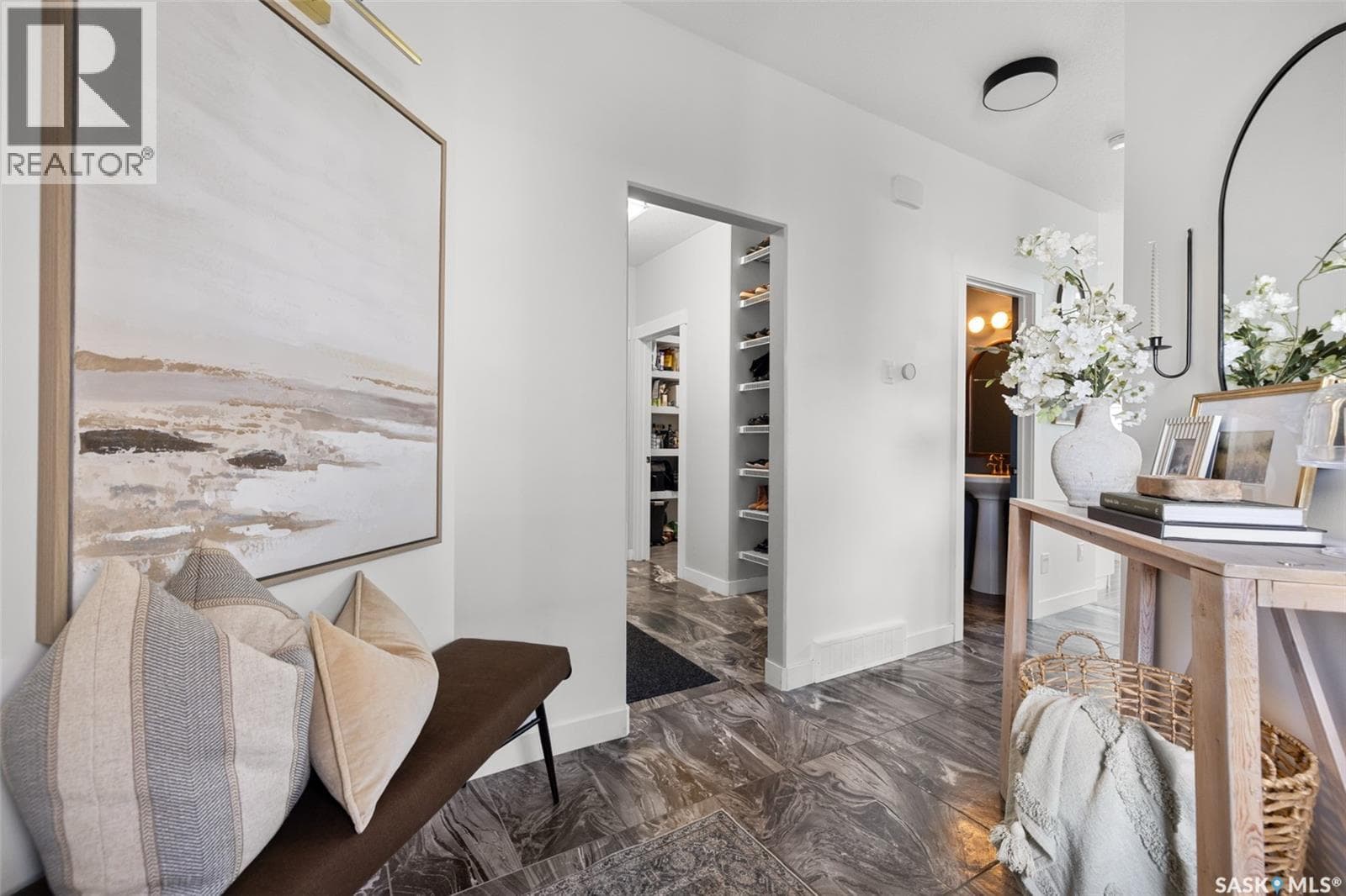 5196 Aviator CRESCENT — photo 5