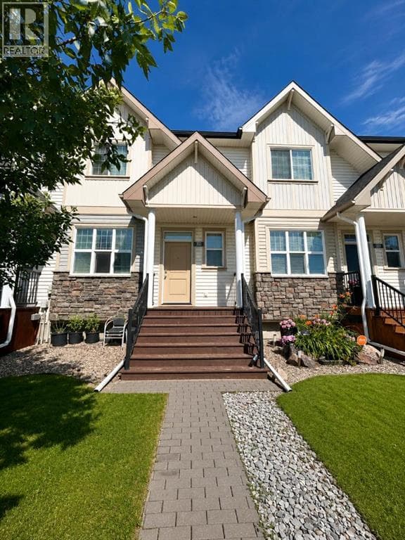 227 Lynx Road  N