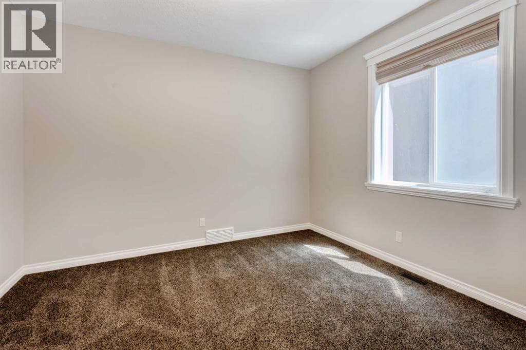 258 Mahogany Place SE — photo 5