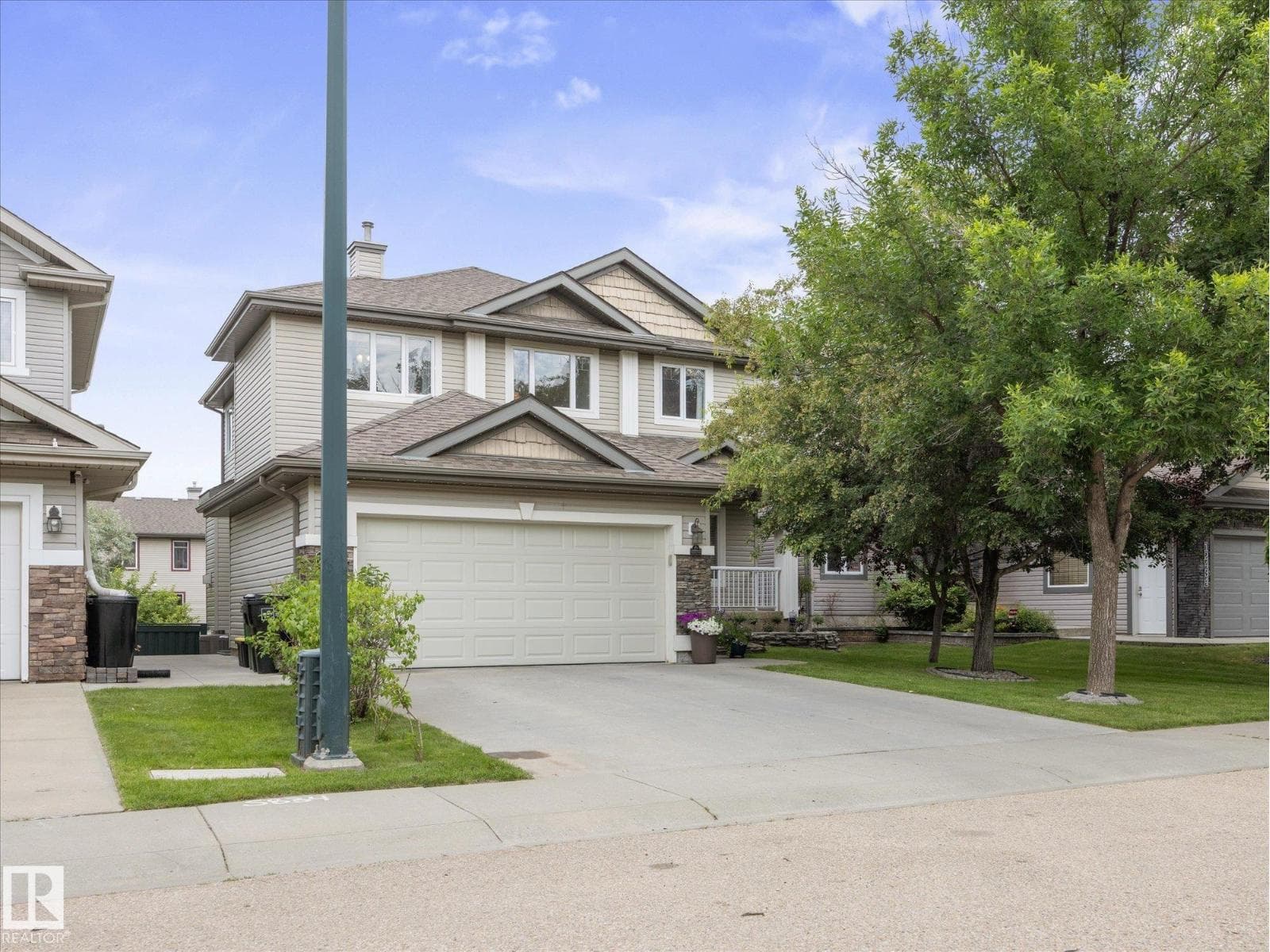 12438 18A AV SW — photo 2