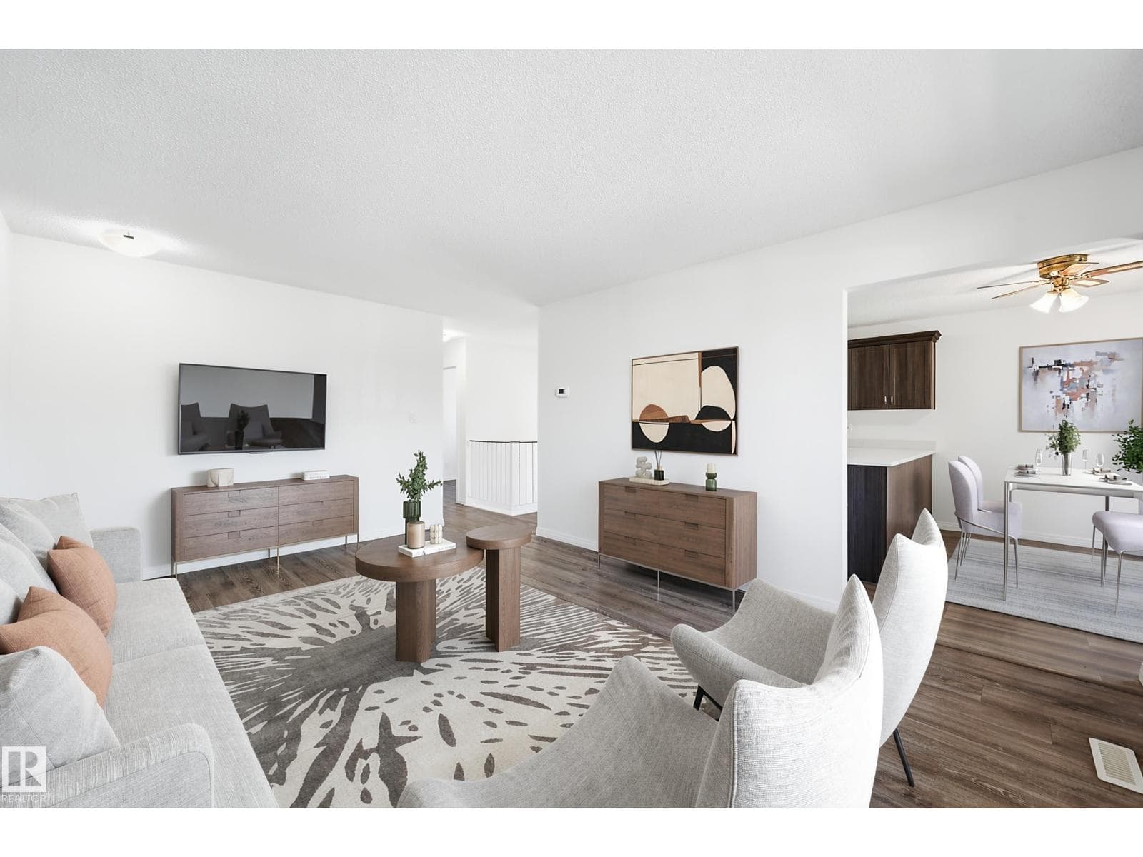 3413 135 AV NW — photo 2