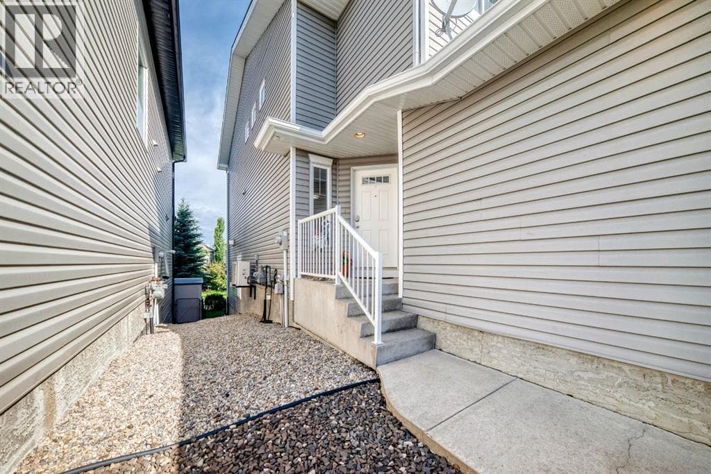 43 Rockmont Court NW — photo 2