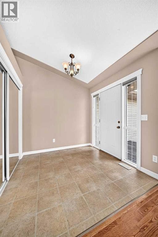 4405 48 Street — photo 5
