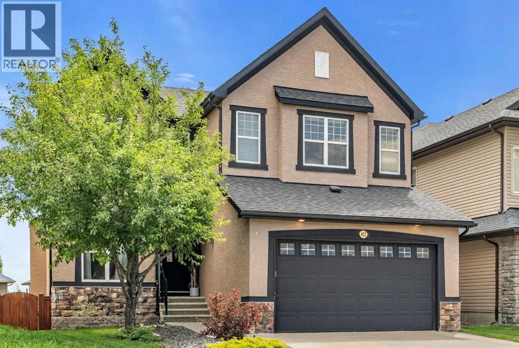 452 Evergreen Circle SW — photo 2