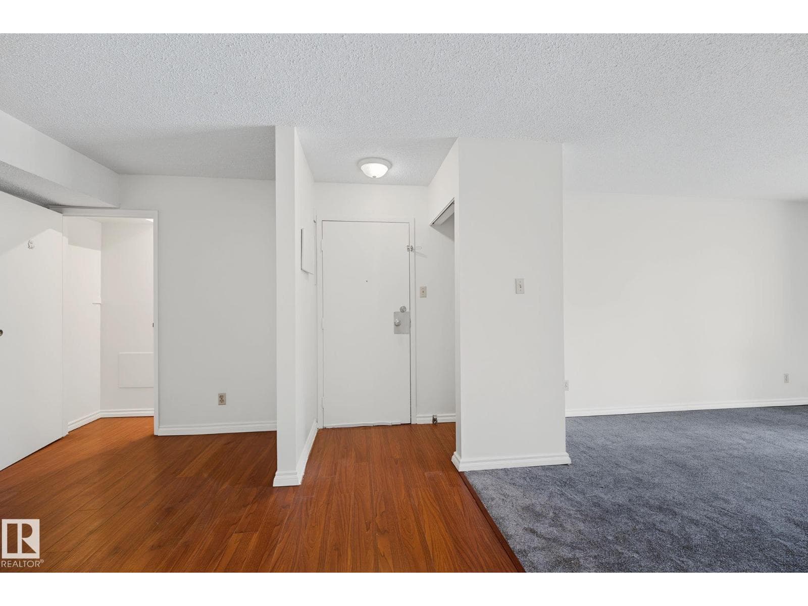 #6E 11608 28 AV NW NW — photo 5
