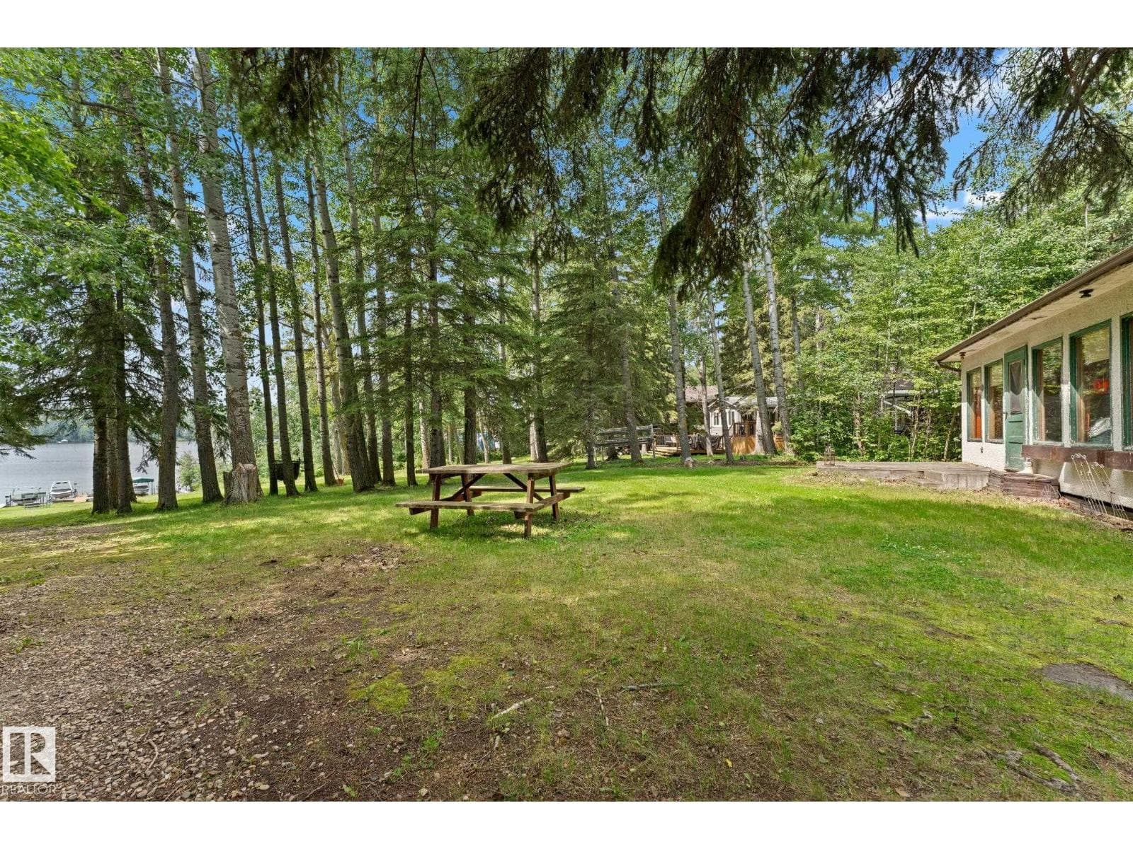 #490 48057 RGE RD 272