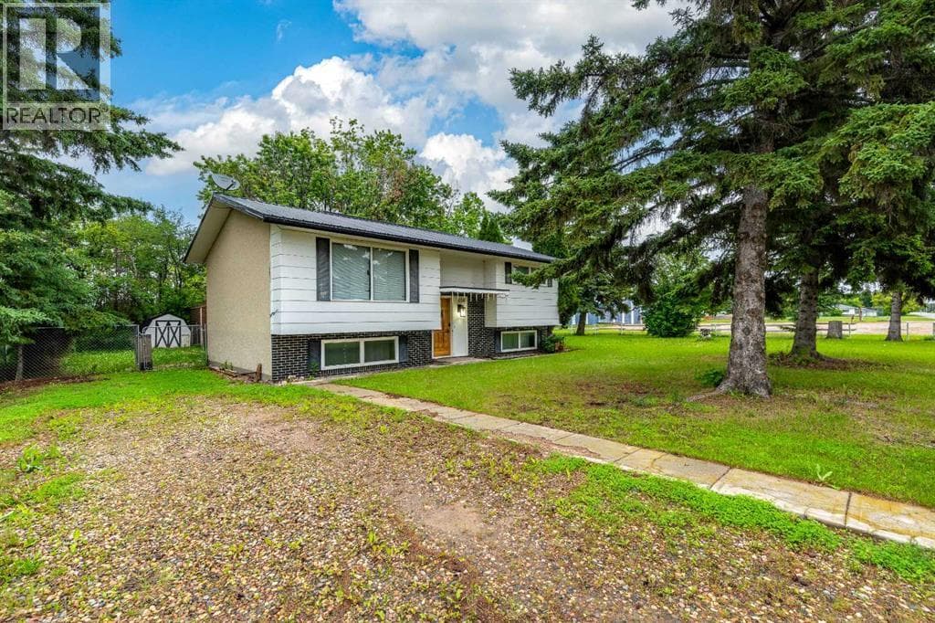 108 3 Avenue W