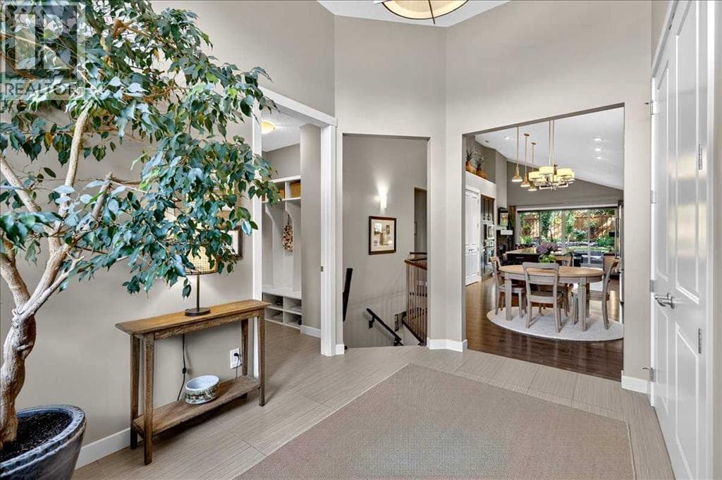295 Tremblant Way SW — photo 3