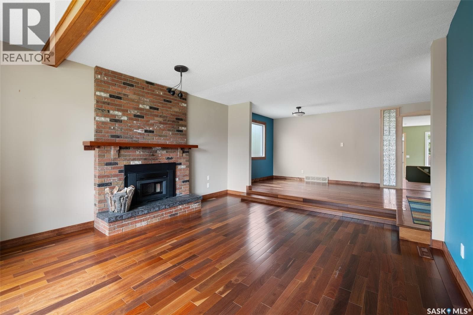 34 Plainsview DRIVE — photo 3