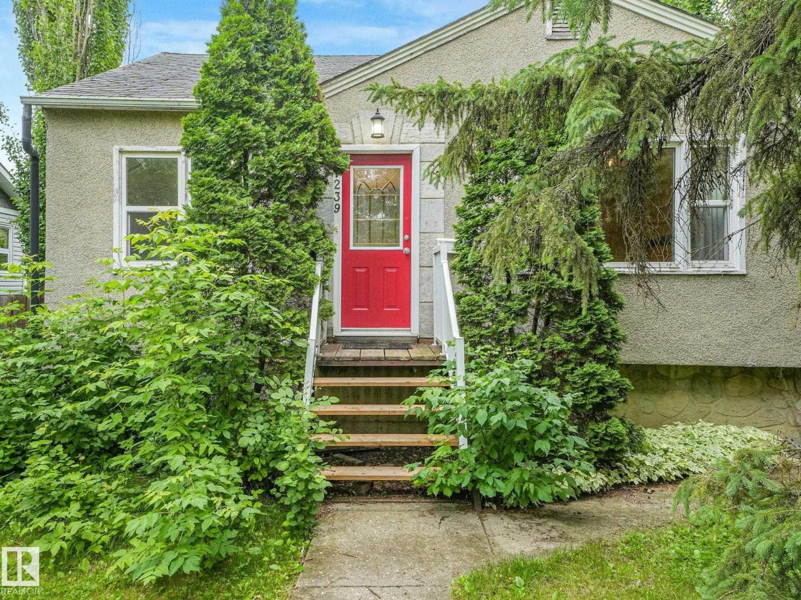 7239 112 ST NW NW — photo 3