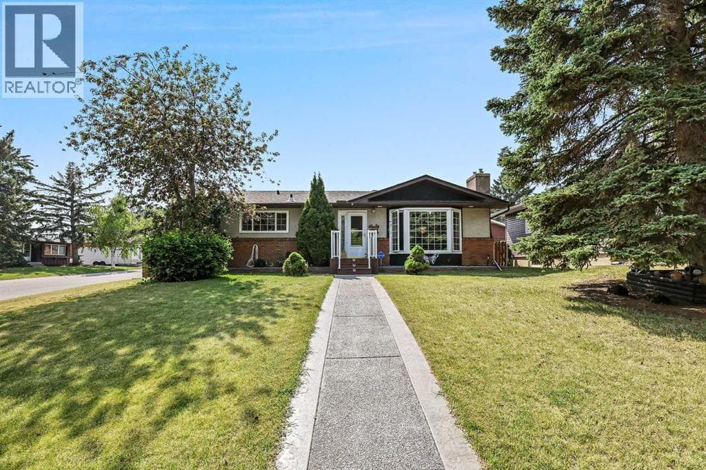 8627 Athabasca Street SE — photo 2