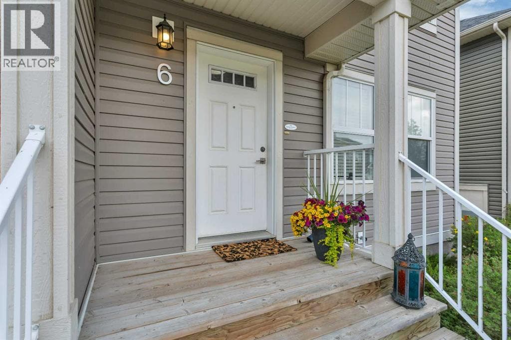 6 Reid Court — photo 2