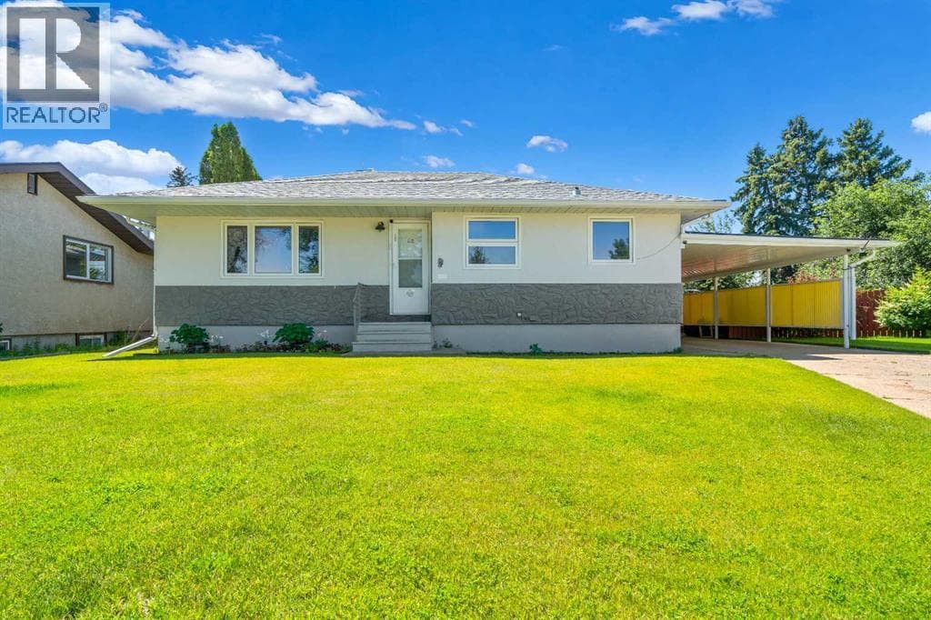 131 Mitchell Crescent NW