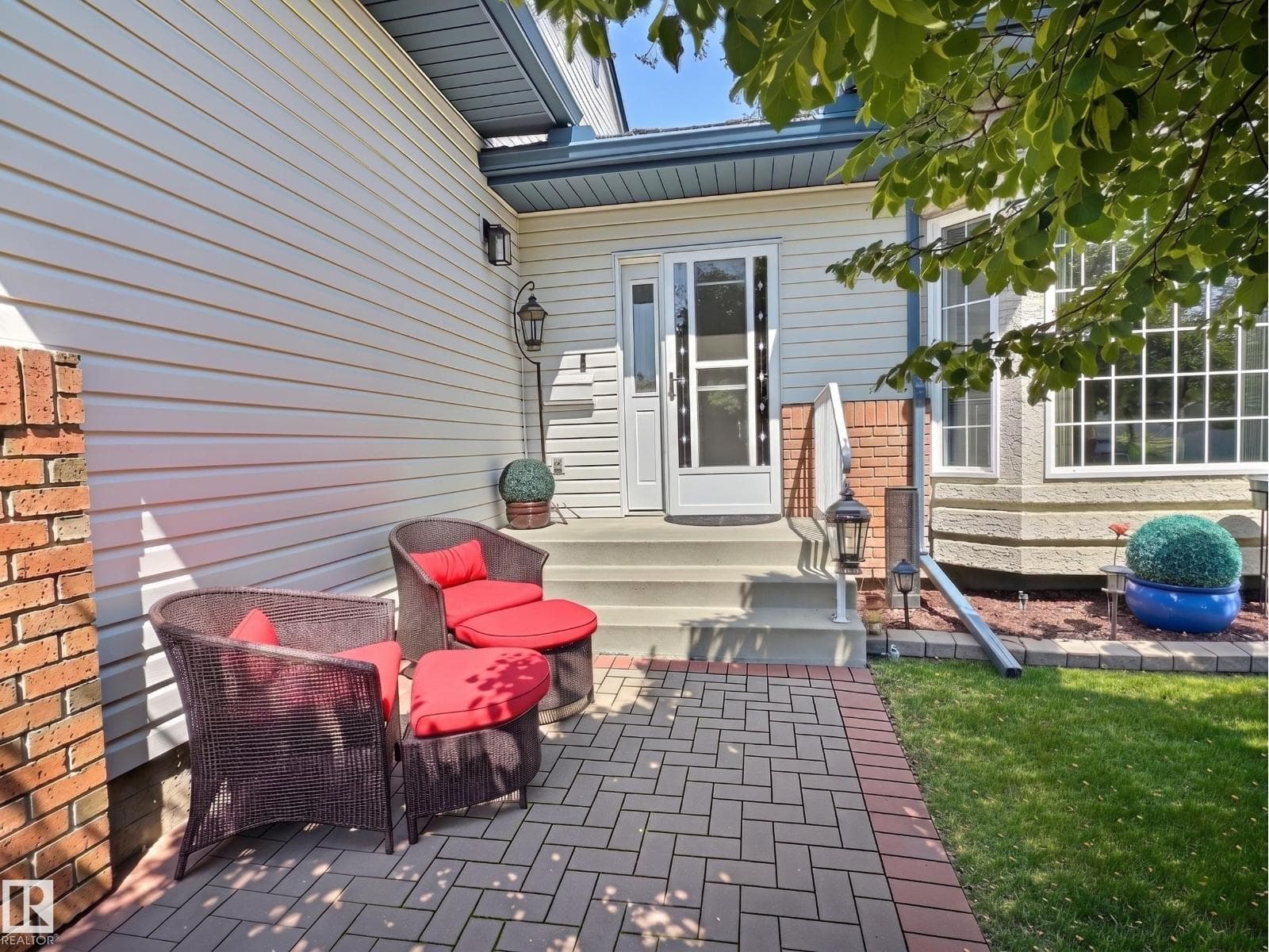 #17 10 Blackburn DR SW — photo 4