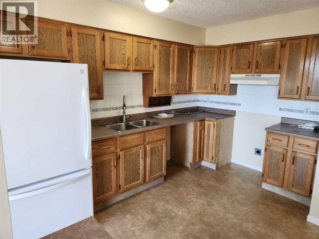 1806, 80 Point Mckay Crescent NW — photo 2