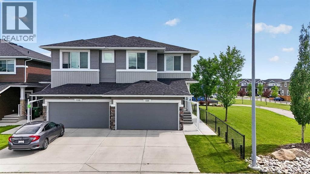 125 Redstone Common NE — photo 2