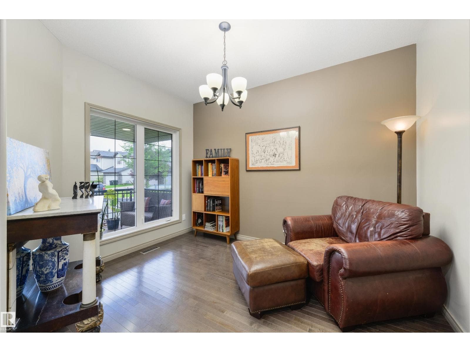 16 ASHTON GA — photo 4