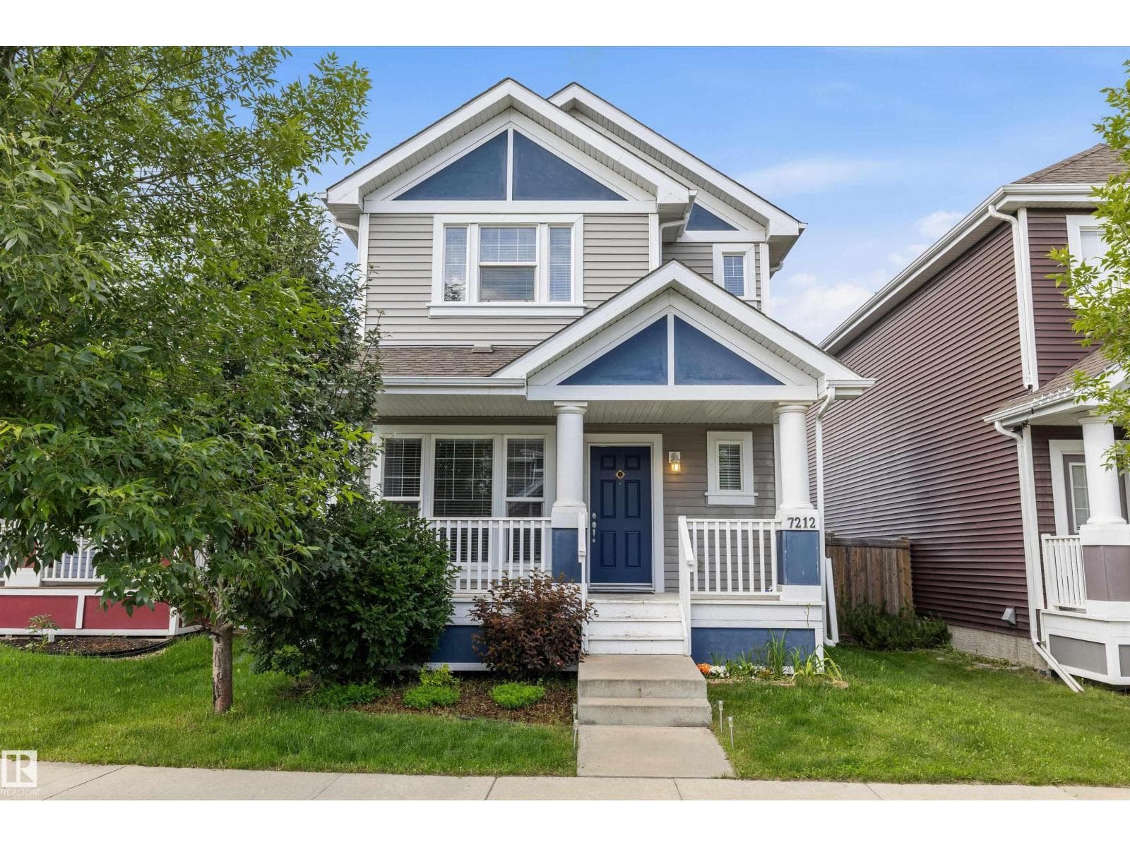 7212 23 AV SW