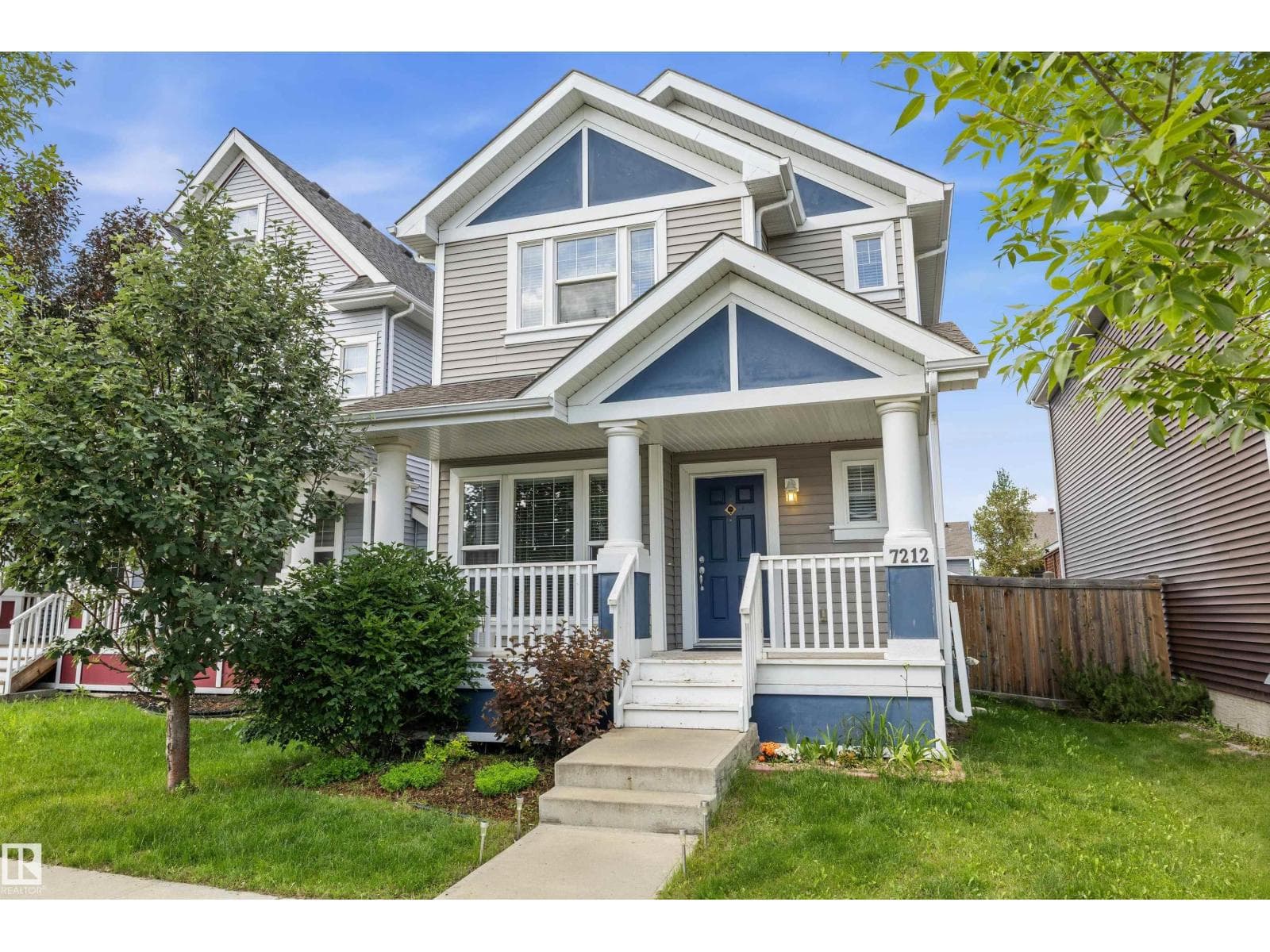 7212 23 AV SW — photo 2