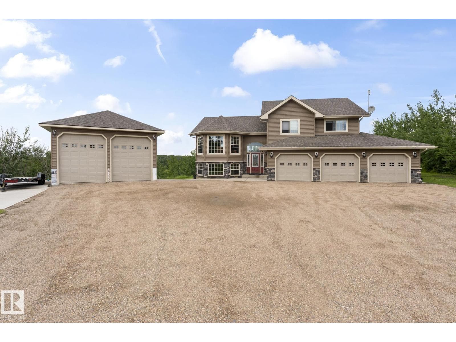 7 61130 465 Rge RD — photo 5