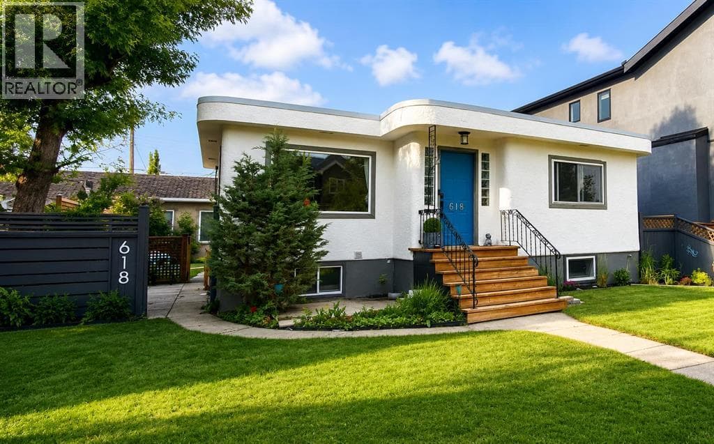 618 11 Avenue NE — photo 2