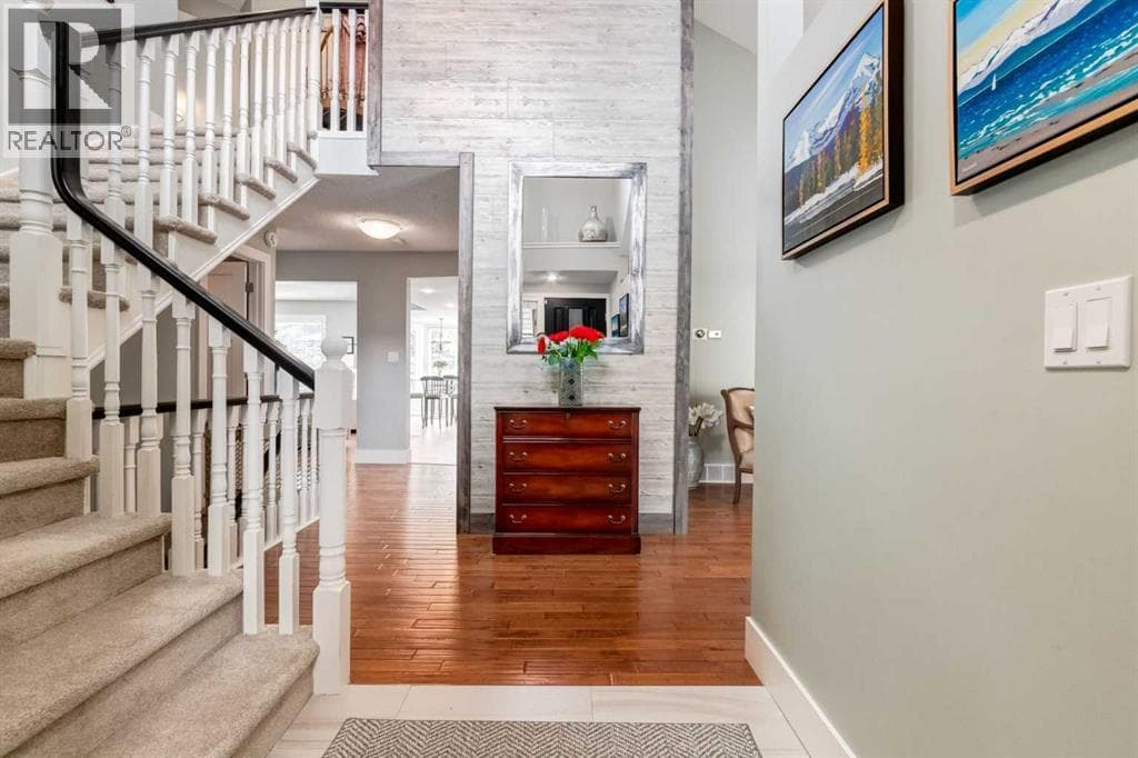 367 Woodbriar Circle SW — photo 5