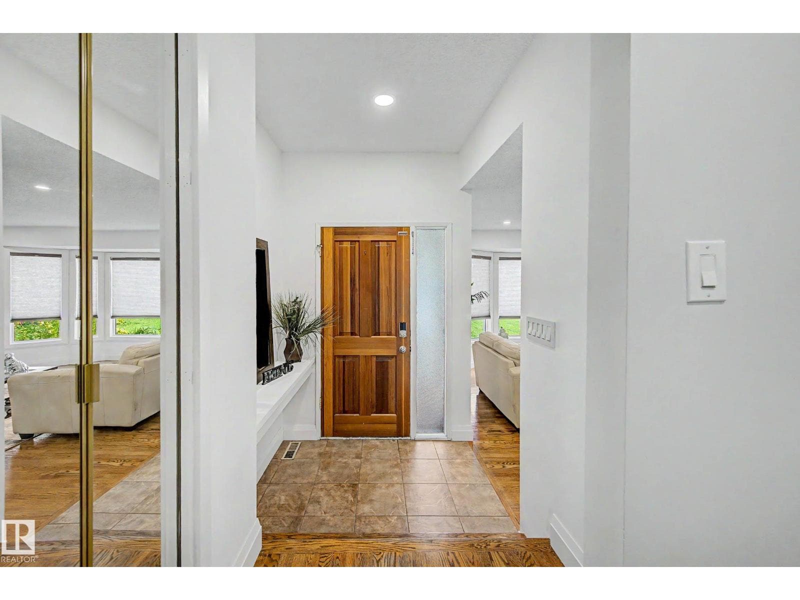 3718 103B ST NW — photo 5