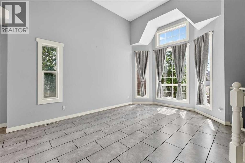 254 Douglas Glen Heath SE — photo 4
