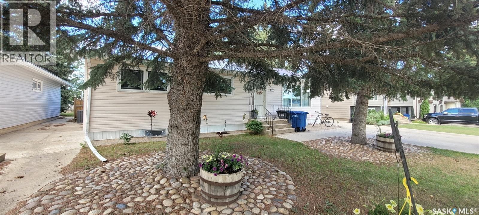 105 Assiniboia AVENUE — photo 3