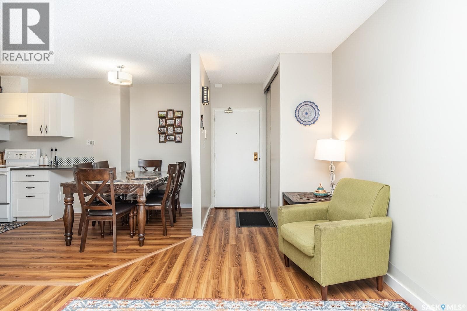 312 423 Tait COURT — photo 3