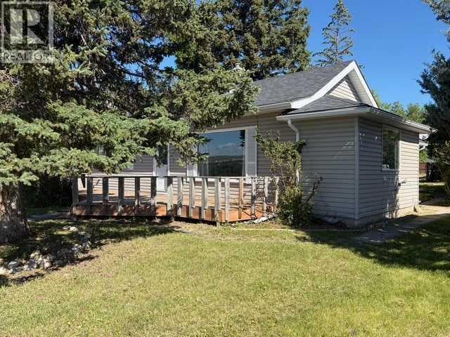 30 Crescent Road E — photo 2