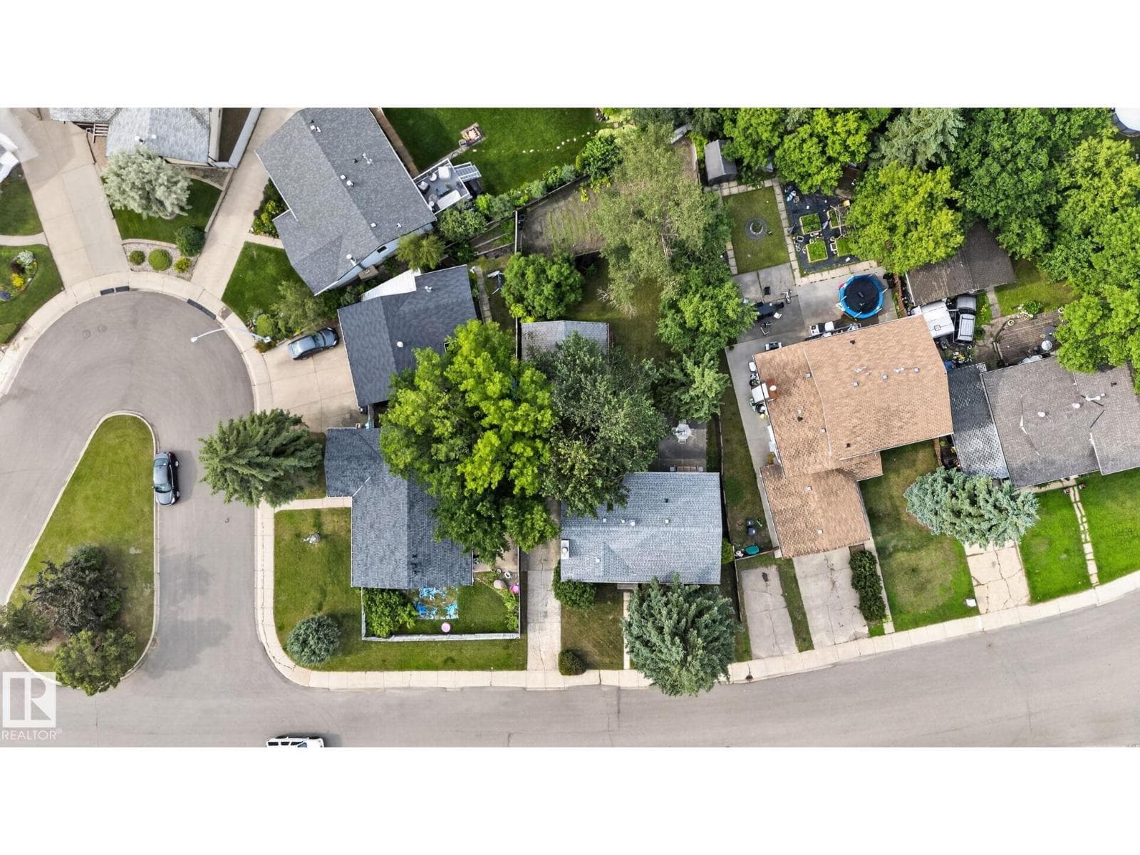 4712 131 AV NW — photo 3