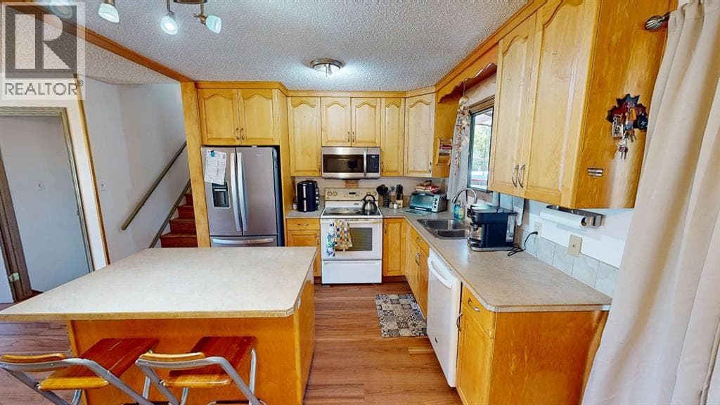 99 Spruce Avenue — photo 4