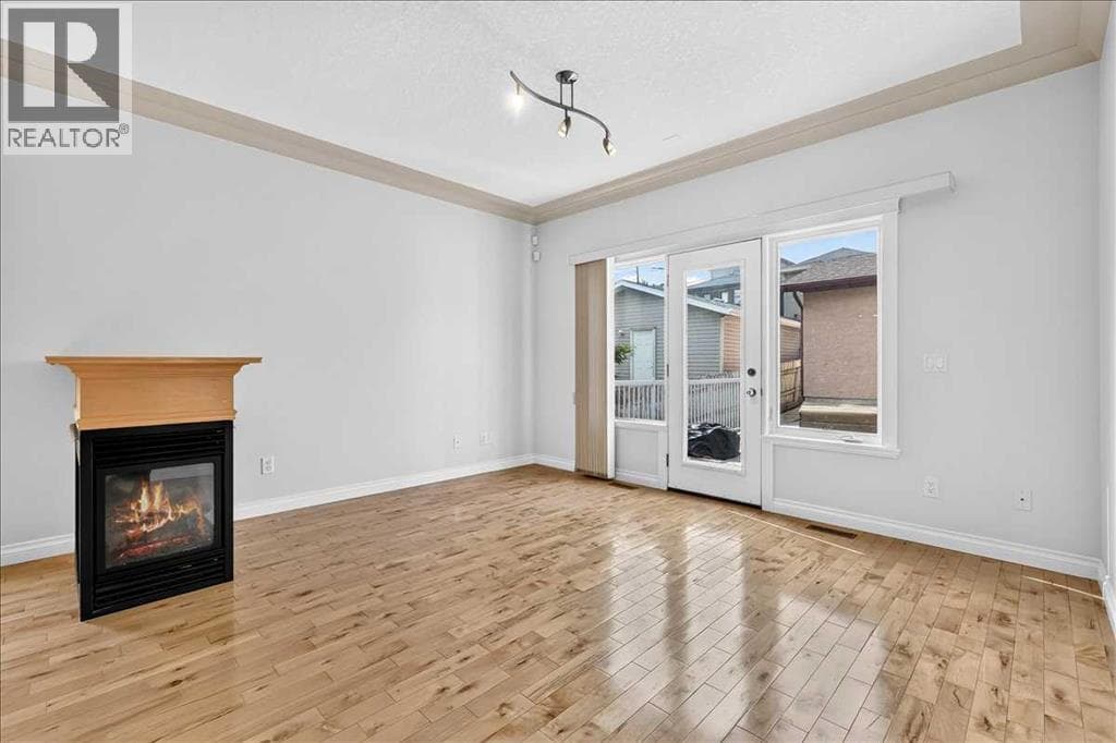 125 25 Avenue NW — photo 3