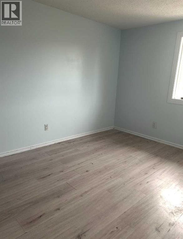 301, 600 Signal Road — photo 3
