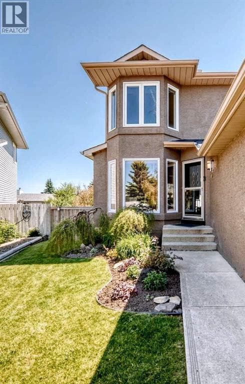 21 Shawbrooke Bay SW — photo 5