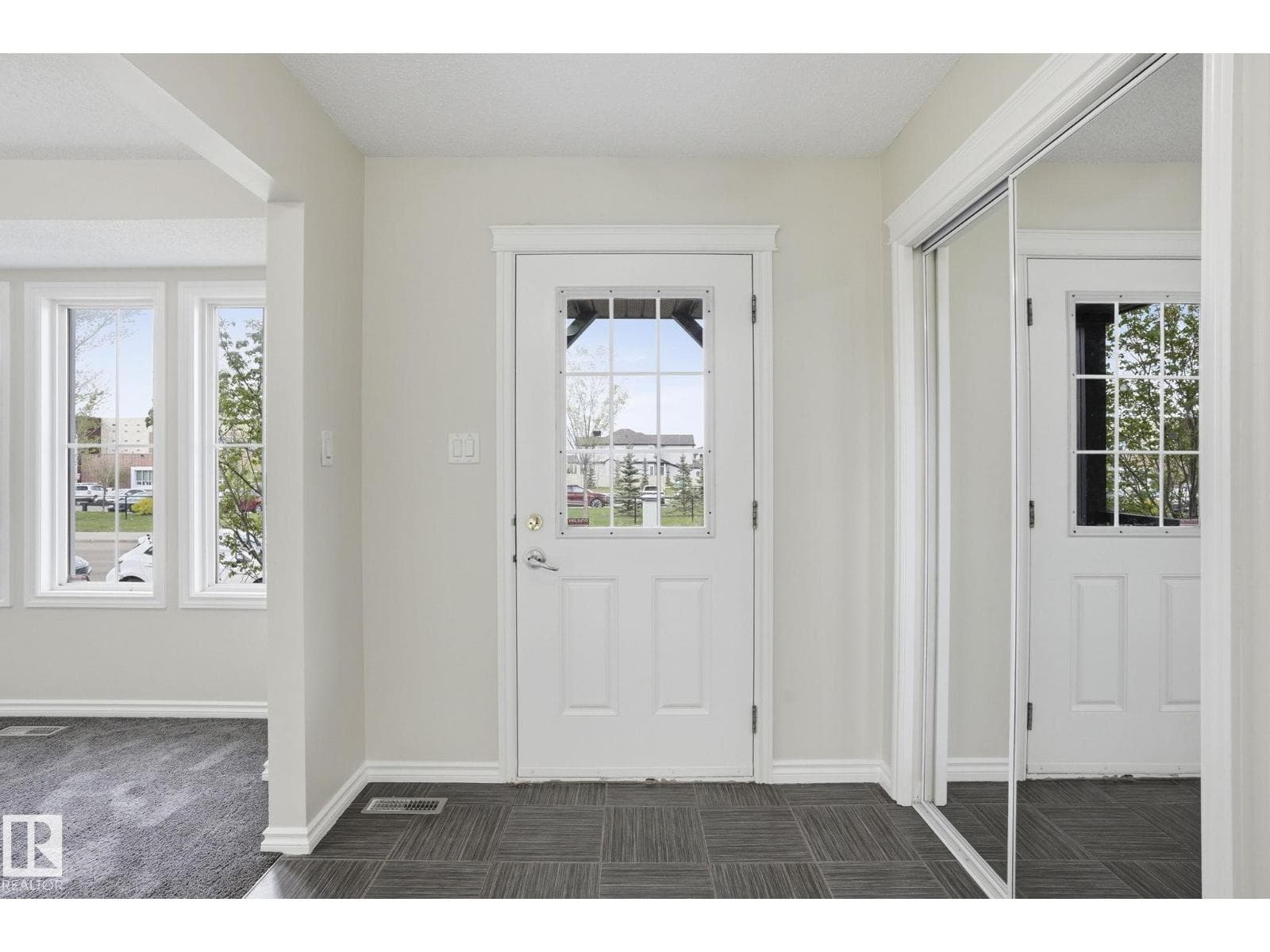 445 WATT BV SW — photo 3