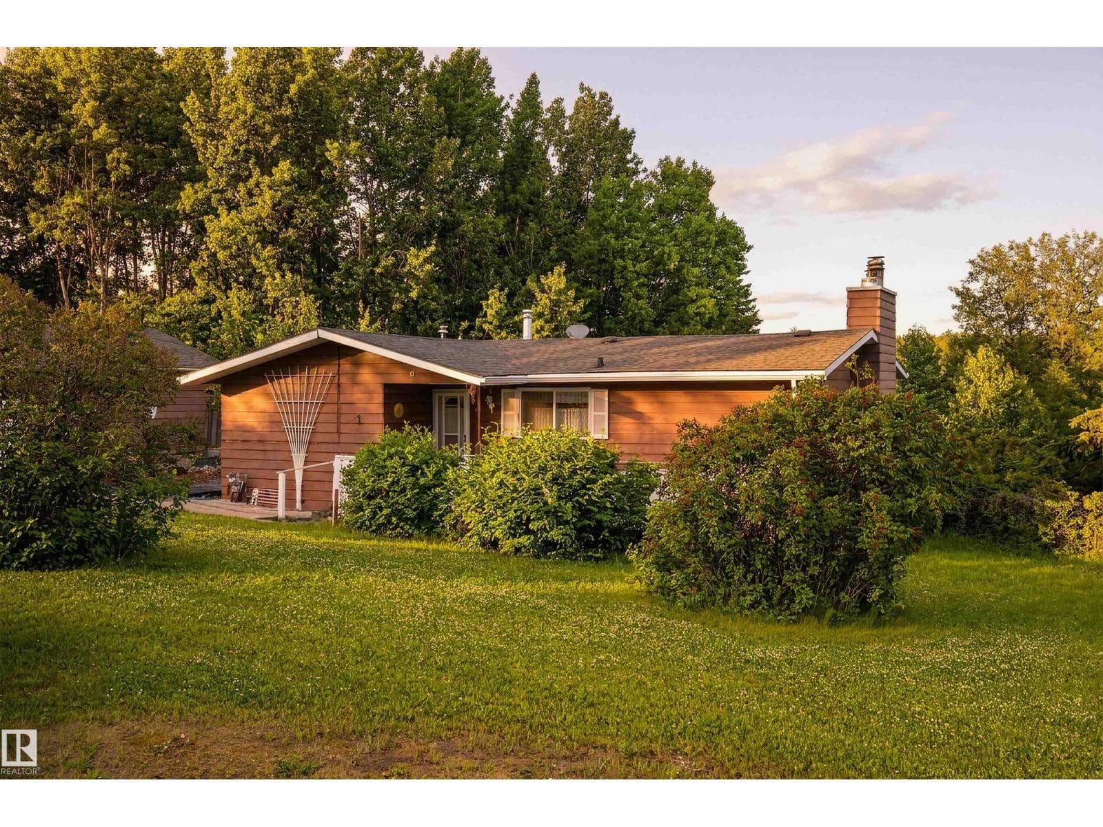 #116 27507 TWP ROAD 544
