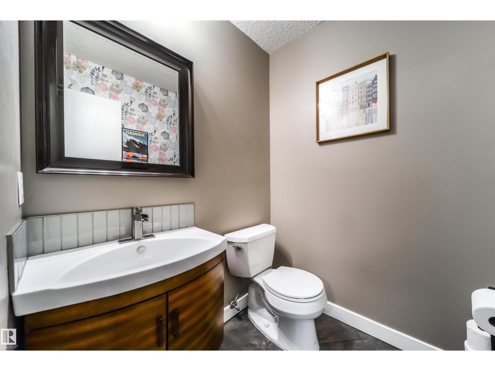 4813 44 AV — photo 4