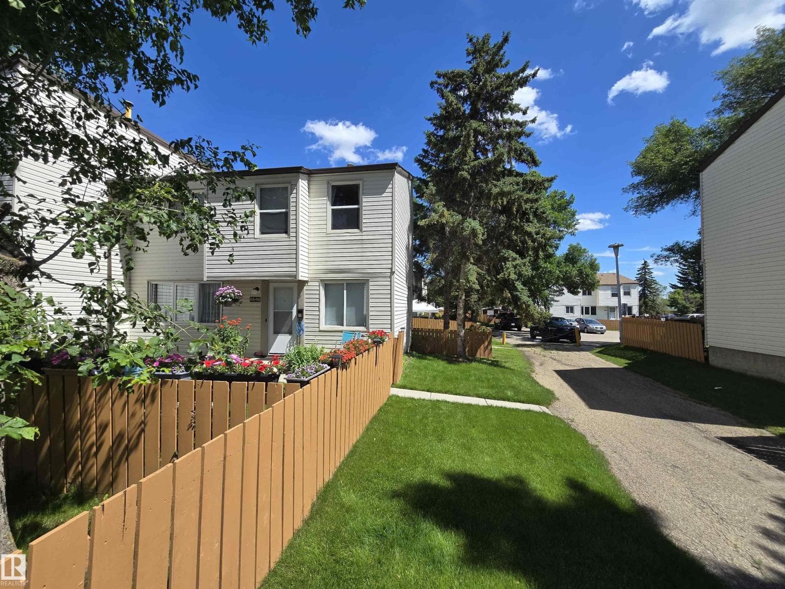 6646 178 ST NW — photo 3