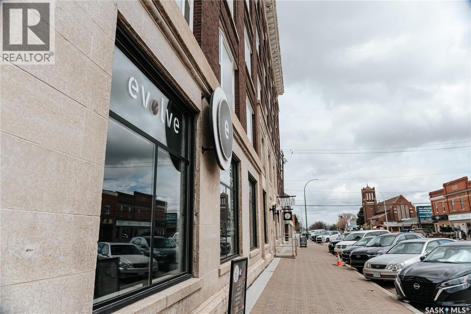 203 Main STREET — photo 3