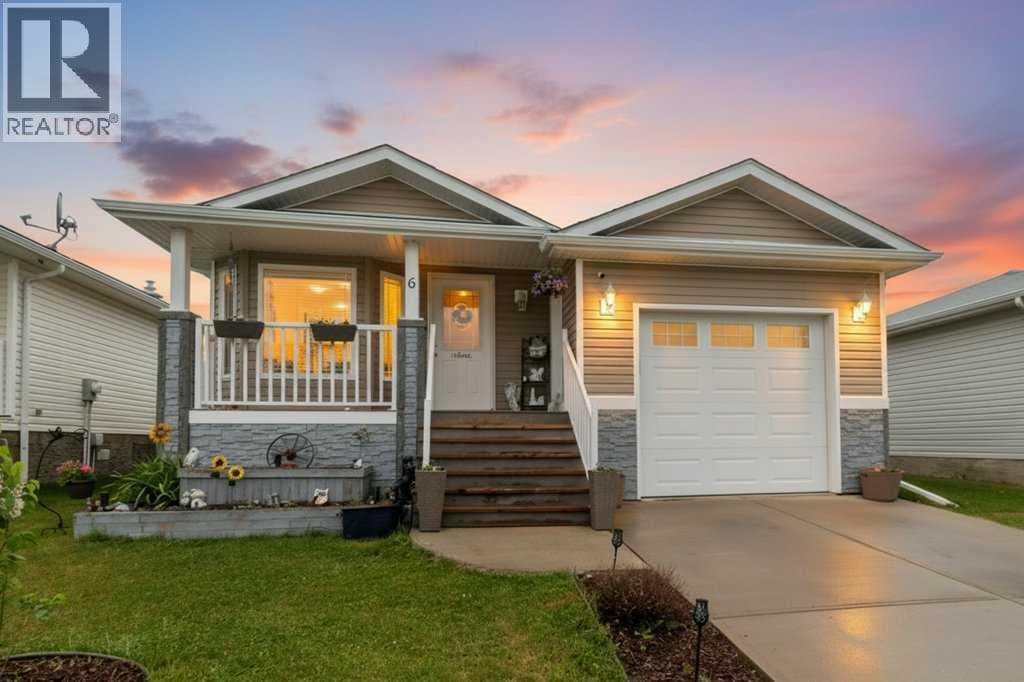 6 Baywood Place