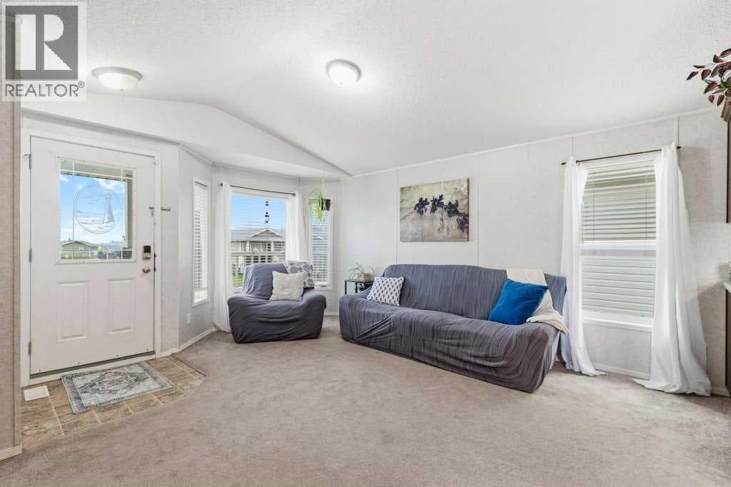 6 Baywood Place — photo 5