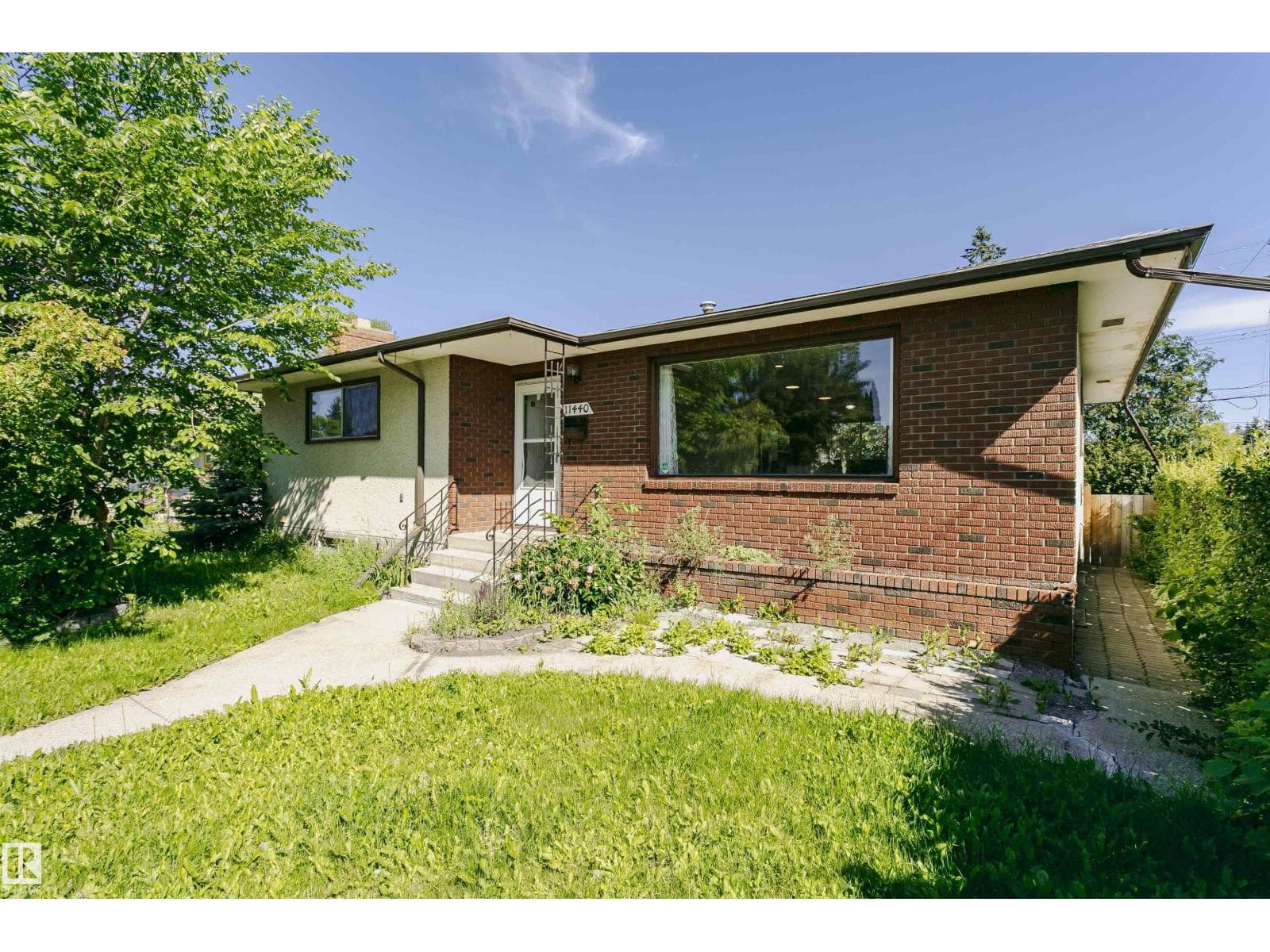 11440 44A AV NW
