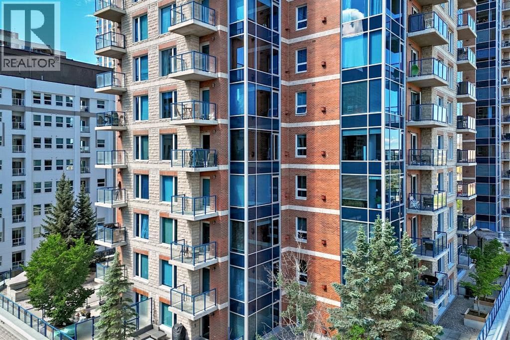 1005, 910 5 Avenue SW — photo 3