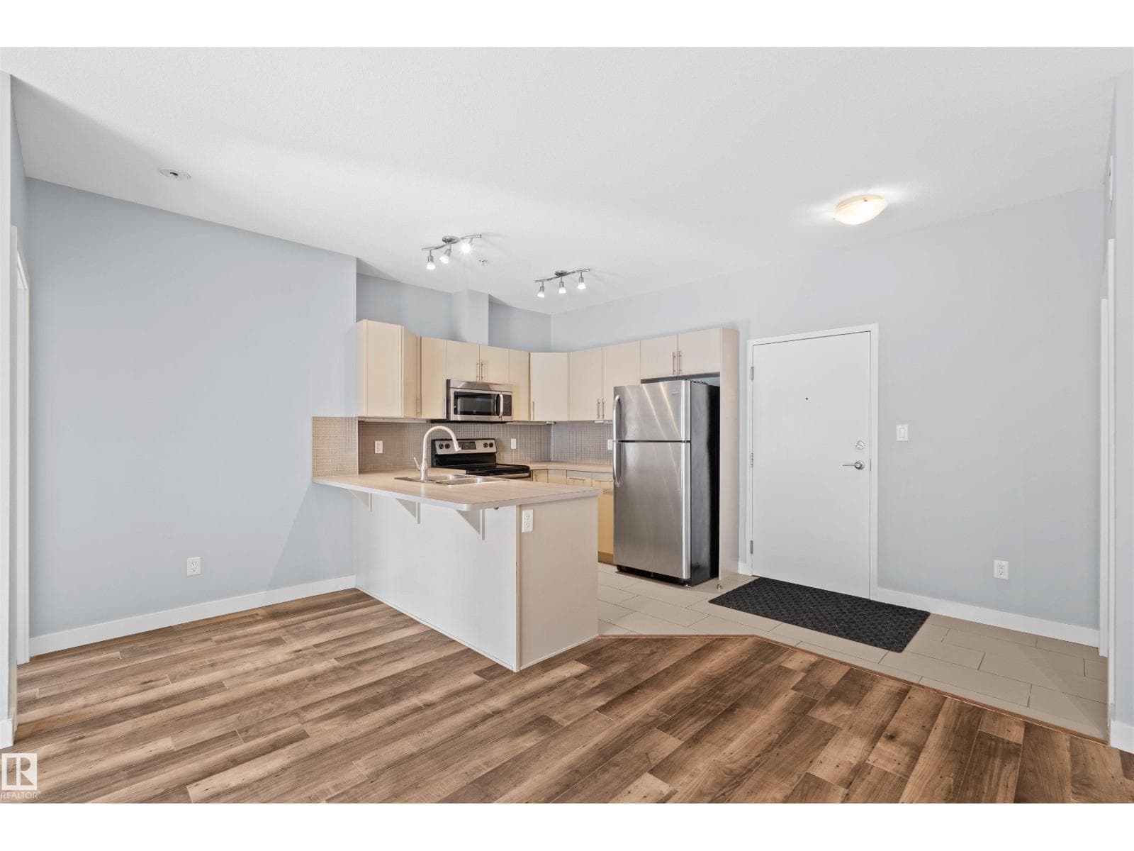 #307 10611 117 ST NW — photo 5