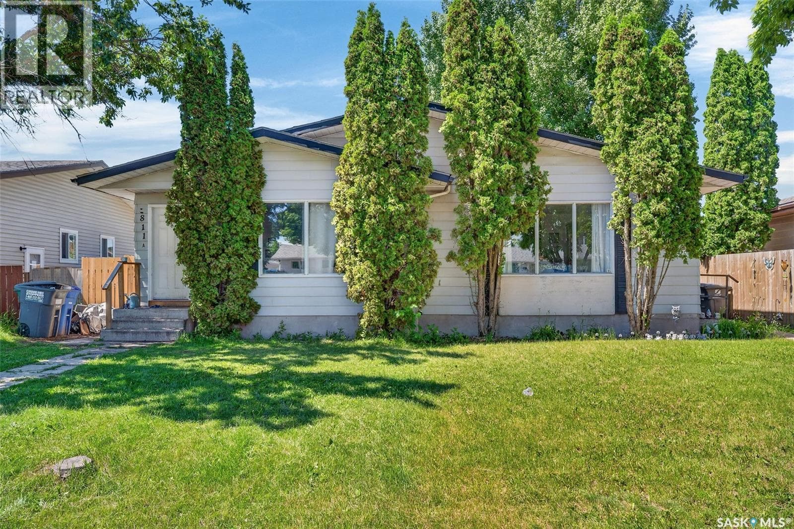 A/B 811 Steeves AVENUE — photo 4