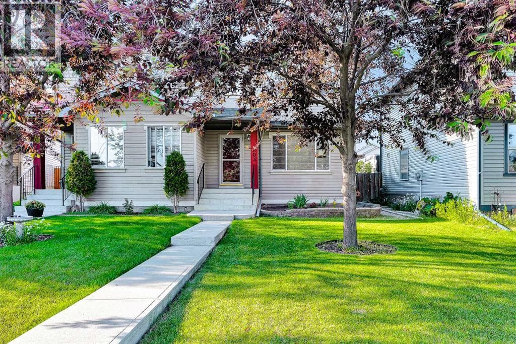 203 Covemeadow Crescent — photo 3
